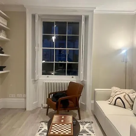 Appartement New Flat In Holland Park à Londres Extérieur photo